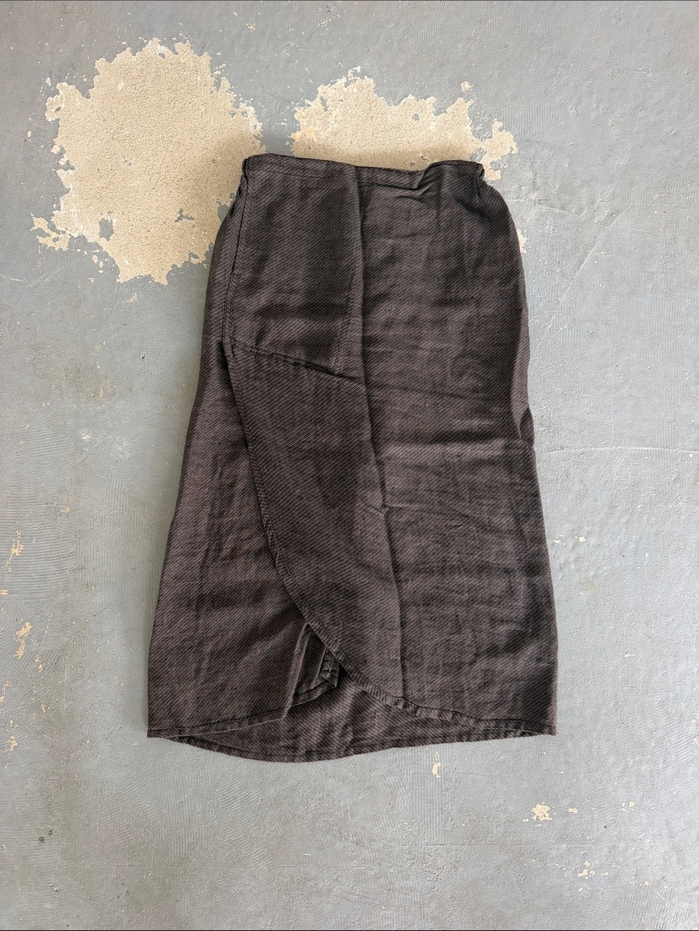 Flax Black Tulip-Style Pencil Skirt
